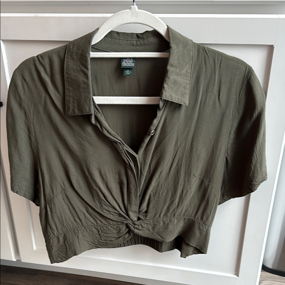 Wild Fable Green Tie Front Crop Blouse